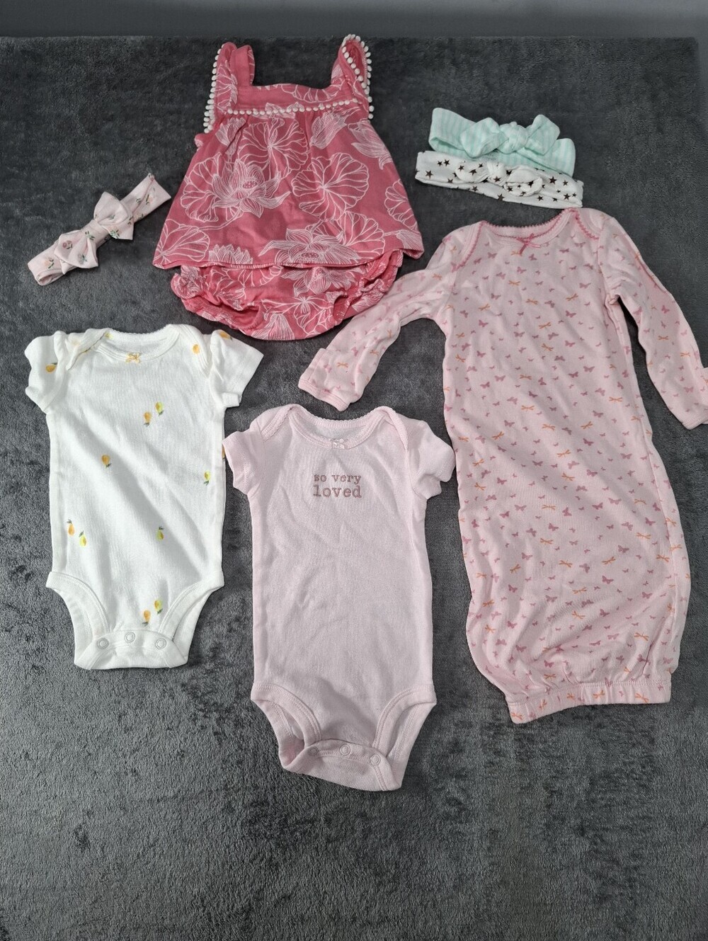 Carter's Bundle Girls Baby 3M-03M 8 Pieces Like New